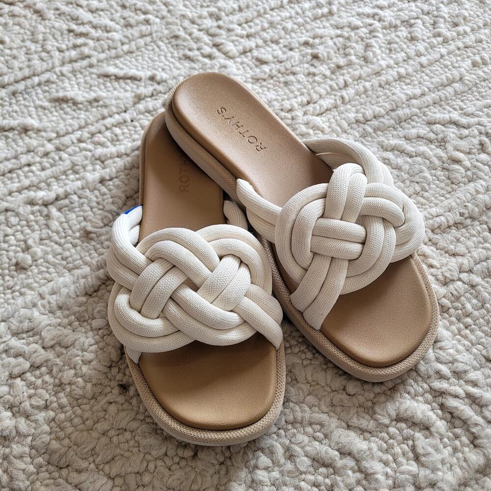 ROTHY'S Cream Sandals Sz 7.5